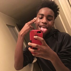 Meet your Posher, Devon